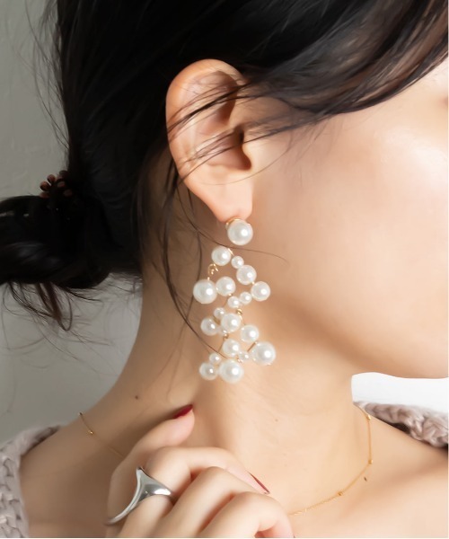 RANDA（ランダ）の「ボリュームツリーピアス（ピアス（両耳用）・レディース・ブラウン/その他・FREE）」の2枚目の写真