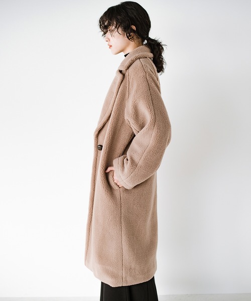 haco!（ハコ）の「眠くてたまらない日も毛布に包まれた気分で出かけられる！大人っぽかわいいロングボアチェスターコート（チェスターコート・レディース・ベージュ・SMALL/MEDIUM/LARGE/X-LARGE）」の4枚目の写真