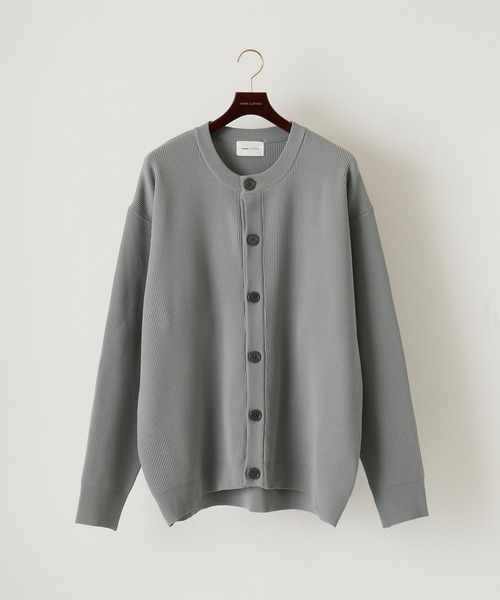 EMMA CLOTHES（エマクローズ）の「アゼ編み クルーネック/ラウンドネック ドロップショルダールーズニットカーディガン EMMA CLOTHES（カーディガン/ボレロ・メンズ・ブラック/イエロー/ブルー/グリーン/ライトグリーン/グレイッシュベージュ/チャコール/ピンク系/オレンジ/ライトブルー/マスタード/グレー/ワインレッド/グリーン系/オレンジ系/ブルーグリーン/ブルー系/レッド・M/L）」の19枚目の写真