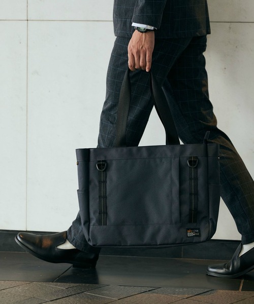 Alpha Industries（アルファインダストリーズ）の「ポリエステルコーデュラ ツールトートバッグL（トートバッグ・メンズ・ブラック/グレー系その他・FREE）」の2枚目の写真