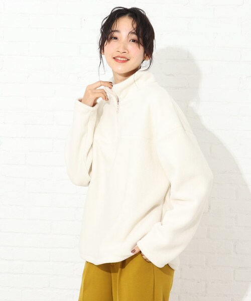 Cutie Blonde(キューティーブロンド)の「◆【S-L】ハーフジップフリース(Tシャツ/カットソー・レディース・オフホワイト/グリーン/サンドベージュ・02/01/03)」の5枚目の写真