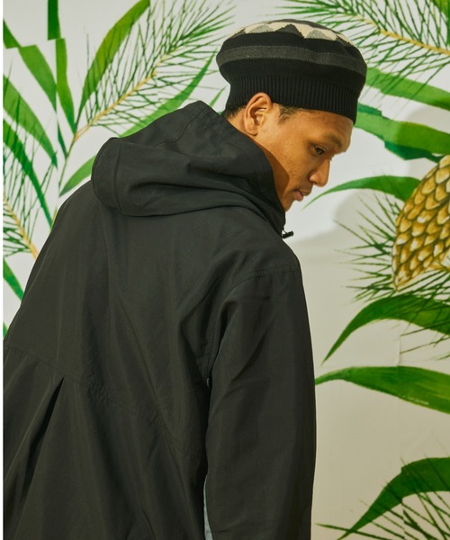 AlexanderLeeChang（アレキサンダーリーチャン）の「AlexanderLeeChang アレキサンダーリーチャン / BIG ANORAK ビッグアノラック / AC032202（マウンテンパーカー・レディース・イエロー/パープル/ブラック・2/3）」の8枚目の写真