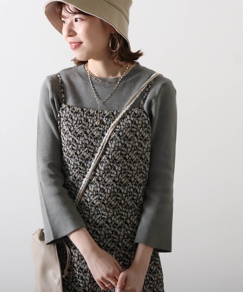 Cheek(チーク)の「リブニット+花柄キャミワンピース(ワンピース・レディース・アイボリー/ブルー/ブラック・MEDIUM)」の5枚目の写真