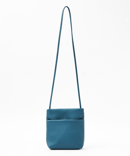 MYSELF ABAHOUSE（マイセルフアバハウス）の「ネオレザー コンパクト 縦型サコッシュ ショルダー バッグ（ショルダーバッグ・メンズ・ブラック/ブラック系その他/グレイッシュベージュ/グレー/グレイッシュブルー・フリー）」の18枚目の写真