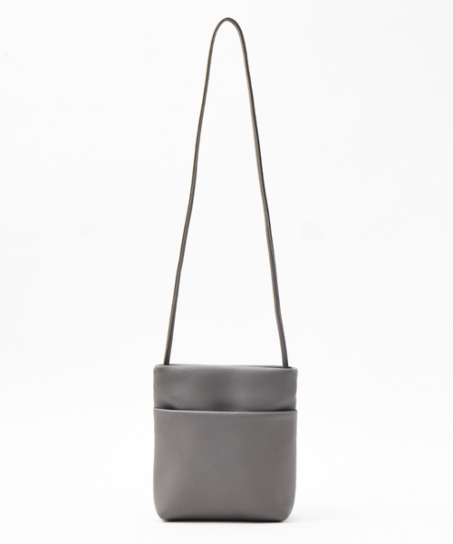 MYSELF ABAHOUSE（マイセルフアバハウス）の「ネオレザー コンパクト 縦型サコッシュ ショルダー バッグ（ショルダーバッグ・メンズ・ブラック/ブラック系その他/グレイッシュベージュ/グレー/グレイッシュブルー・フリー）」の21枚目の写真