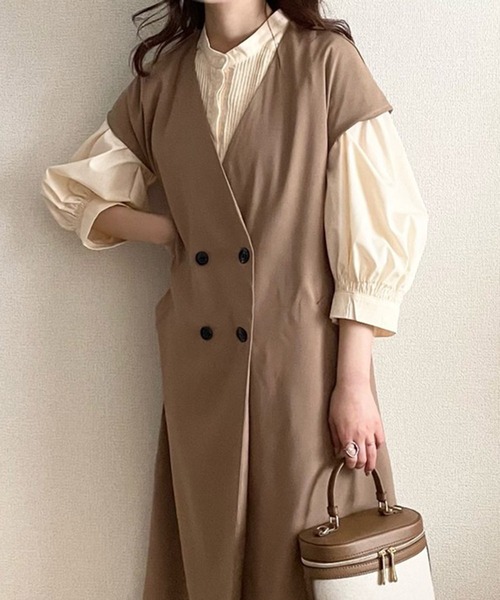 ECRIRE(エクリール)の「【TOMOコラボ】ピンタックボリュームスリーブブラウス(シャツ/ブラウス・レディース・ブラック/ベージュ/オフホワイト/モカ・M/L)」の14枚目の写真