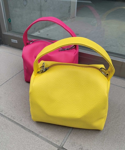 CORNERS（コーナーズ）の「2wayスクエアポーチミニバッグ（ショルダーバッグ・レディース・グリーン/オレンジ/ブラック/イエロー/ピンク/アイボリー・FREE）」の19枚目の写真