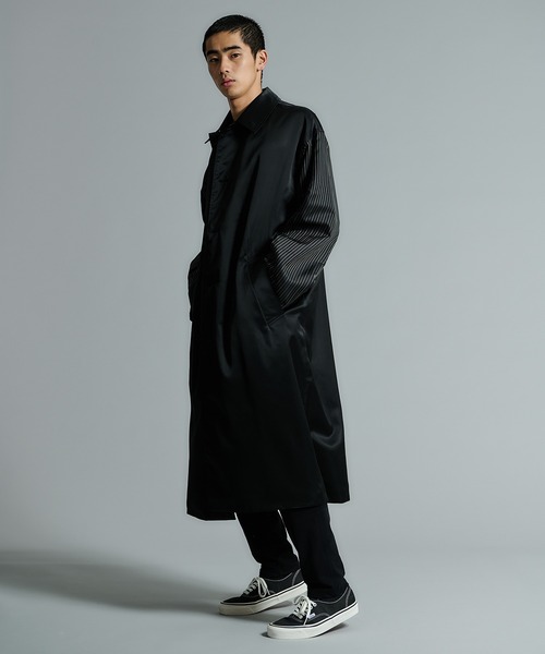 onegravity(ワングラビティ)の「onegravity / サテンオーバーコート(ステンカラーコート・メンズ・ブラック・SMALL/MEDIUM/LARGE)」の17枚目の写真