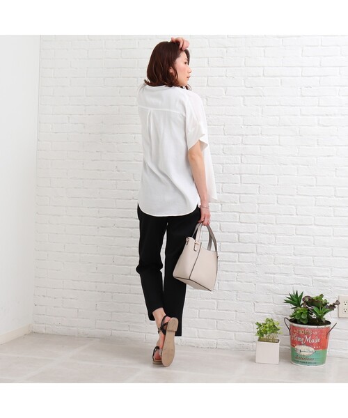 SHOO・LA・RUE（シューラルー）の「◆【洗える/美脚シルエット】イージー テーパードパンツ（その他パンツ・レディース・ベージュ/アイボリー/ネイビー/ピンク系/ブラック/オリーブ/マスタード/ダークブラウン・03/02/10/04/01/05）」の22枚目の写真