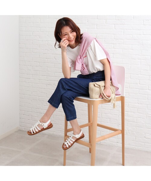 SHOO・LA・RUE（シューラルー）の「◆【洗える/美脚シルエット】イージー テーパードパンツ（その他パンツ・レディース・ベージュ/アイボリー/ネイビー/ピンク系/ブラック/オリーブ/マスタード/ダークブラウン・03/02/10/04/01/05）」の10枚目の写真