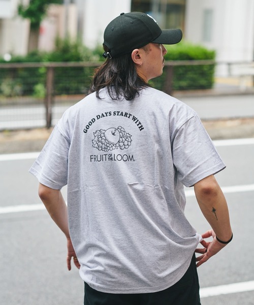 FRUIT OF THE LOOM（フルーツオブザルーム）の「FTLプリントTシャツ / 半袖 / カジュアル / バック / プリント / ユニセックス（Tシャツ/カットソー・メンズ・その他1/その他2/その他3/その他4/その他5/その他6/その他7/その他8/その他9/その他10/その他11/その他16/その他17/その他18/その他19/その他20/その他21/その他22/その他23/その他24/その他25/その他26/その他27/その他28/その他29/その他30/その他31/その他33/その他34・LL/M/L）」の3枚目の写真