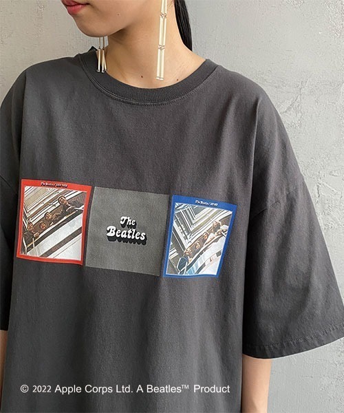 The Beatles（ザビートルズ）の「[THE BEATLES/ザ ビートルズ] レコードプリント ビッグシルエットTシャツ（Tシャツ/カットソー・レディース・オフホワイト/チャコール・M/L/XL）」の22枚目の写真