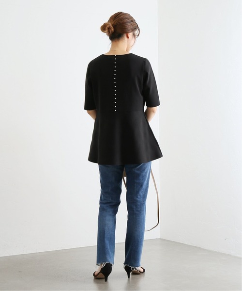 La TOTALITE✨バックパールペプラムハーフスリーブプルオーバー　ブラック La TOTALITE（ラトータリテ）の「バックパールペプラムハーフ
