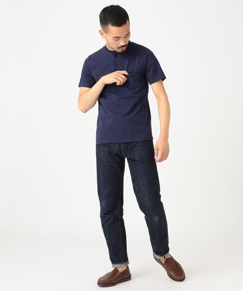REMI RELIEF（レミレリーフ）の「REMI RELIEF × BEAMS PLUS / 別注 Henley Neck Pocket T-shirt（Tシャツ/カットソー・メンズ・ホワイト/ネイビー・SMALL/LARGE/MEDIUM/X-LARGE）」の5枚目の写真