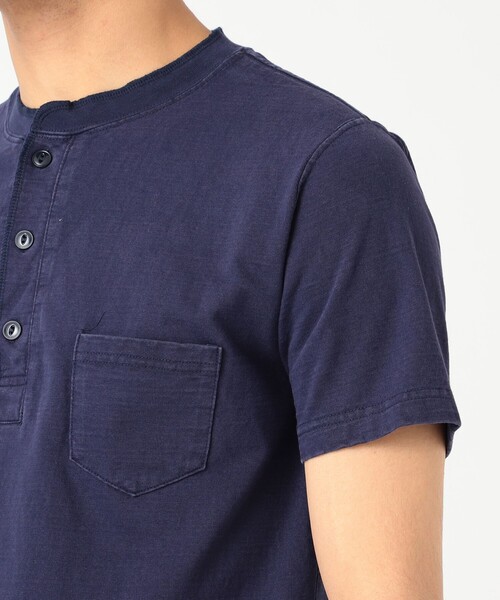 REMI RELIEF（レミレリーフ）の「REMI RELIEF × BEAMS PLUS / 別注 Henley Neck Pocket T-shirt（Tシャツ/カットソー・メンズ・ホワイト/ネイビー・SMALL/LARGE/MEDIUM/X-LARGE）」の15枚目の写真