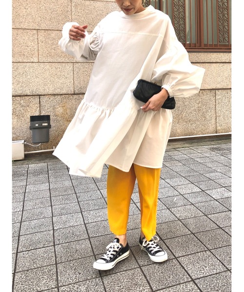 ulu（ウル）の「2way tiered volume flare dress（シャツワンピース・レディース・ホワイト・FREE）」の9枚目の写真