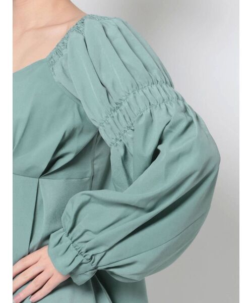 EMODA（エモダ）の「ギャザー2WAYデコルテトップ（シャツ/ブラウス・レディース・その他/ホワイト/ブラック/ミント・FREE）」の21枚目の写真