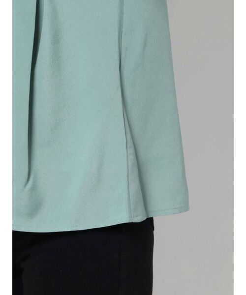 EMODA（エモダ）の「ギャザー2WAYデコルテトップ（シャツ/ブラウス・レディース・その他/ホワイト/ブラック/ミント・FREE）」の22枚目の写真