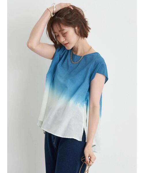 earth music&ecology(アースミュージックアンドエコロジー)の「段染めブラウス(Tシャツ/カットソー・レディース・ベージュ/ブルーグリーン・FREE)」の20枚目の写真