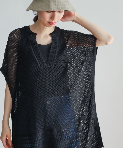 URBAN RESEARCH DOORS（アーバンリサーチドアーズ）の「メッシュ柄ニットベスト（ニット/セーター・レディース・ブラック/ベージュ・MEDIUM）」の13枚目の写真