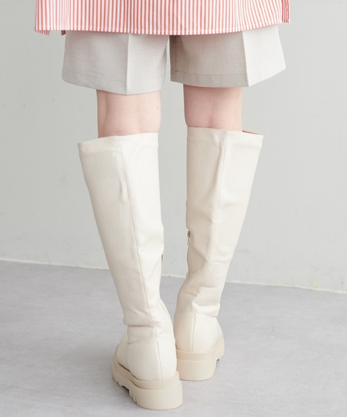 DISCOAT（ディスコート）の「タンクソールロングブーツ（ブーツ・レディース・ブラック/ブラウン/アイボリー・SMALL/MEDIUM/LARGE）」の15枚目の写真