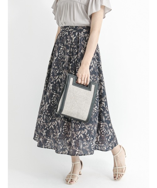 Te chichi（テチチ）の「ボタニカル柄タックスカート（スカート・レディース・グリーン/ネイビー・ﾌﾘ-）」の3枚目の写真