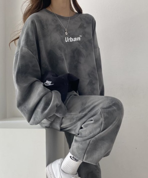 【セール】タイダイ柄セットアップ ルームウエアー（ルームウェア/パジャマ）｜deux amour（ドゥーザムール）