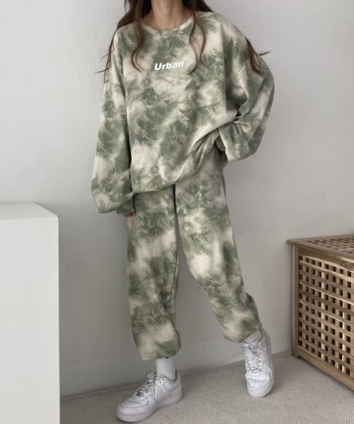 【セール】タイダイ柄セットアップ ルームウエアー（ルームウェア/パジャマ）｜deux amour（ドゥーザムール）