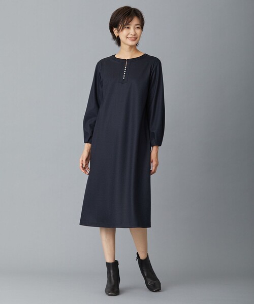 J.PRESS Ladies(J.プレス レディス)の「アクアレジェンドウールジャージー ワンピース(ワンピース・レディース・ライトグレー系/ネイビー系・XS)」の4枚目の写真