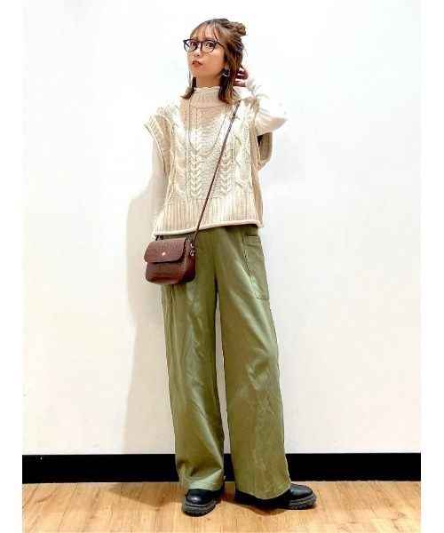 HONEYSUCKLE ROSE（ハニーサックルローズ）の「【HONEYSUCKLE ROSE】ケーブル編みベスト（ベスト・レディース・キナリ/グレー・M/L）」の21枚目の写真