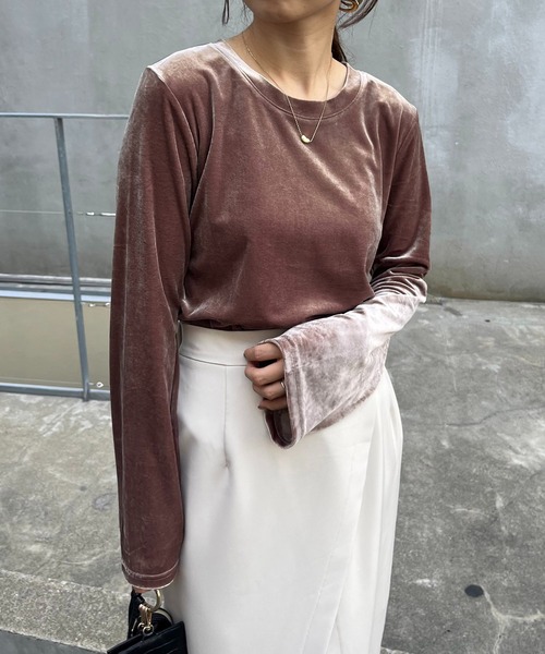 CAPRICIEUX LE'MAGE（カプリシューレマージュ）の「ベロアロンT（Tシャツ/カットソー・レディース・チャコールグレー/ベージュ/ブラウン・FREE）」の4枚目の写真