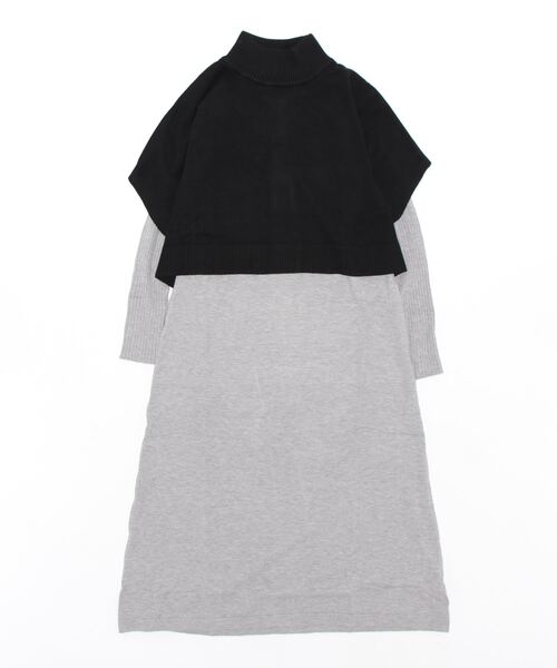 Q(キュー)の「ケープ×リブニットワンピース(ワンピース・レディース・ベージュ/ライトグレー・MEDIUM)」の10枚目の写真