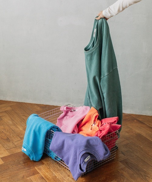 color pigment sweat/カラーピグメントスウェット ユニセックス着用可能(メンズ着用画像有)（スウェット）｜Flugge（フラッジー）