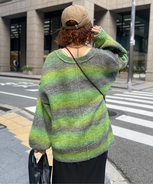 CPCM(シーピーシーエム)の「段染めグラデーションニットカーディガン(カーディガン/ボレロ・レディース・グリーン系その他/マスタード/グリーン・FREE)」の11枚目の写真