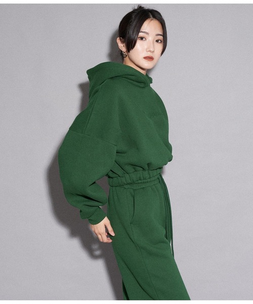 ANAP（アナップ）の「裏起毛エンボスロゴクロップドフーディー【セットアップ可能】（パーカー・レディース・ベージュ/ライトグレー/モスグリーン/ブラック・FREE）」の10枚目の写真