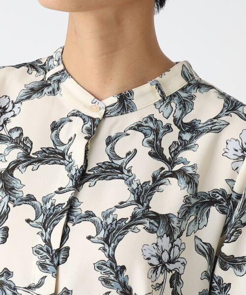 OPAQUE.CLIP(オペークドットクリップ)の「◆ボタニカルプリント ボウタイワンピース(ワンピース・レディース・アイボリー系/ブラック系・36/38/40)」の3枚目の写真