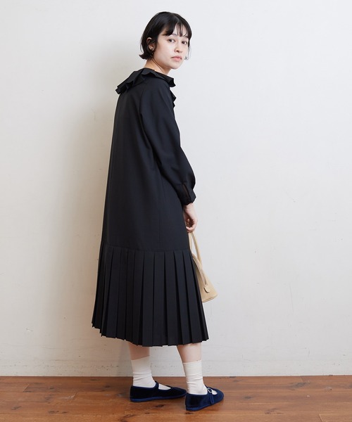 bulle de savon（ビュルデサボン）の「T/W Pleats　ワンピース（ワンピース・レディース・ブラック/グレー・FREE）」の6枚目の写真