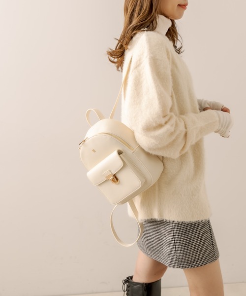 OLIVE des OLIVE（オリーブデオリーブ）の「オリジナルエンブレム付きミニリュック　1031120020（バックパック/リュック・レディース・ブラウン/アイボリー・FREE）」の9枚目の写真