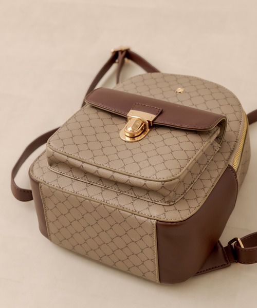 OLIVE des OLIVE（オリーブデオリーブ）の「オリジナルエンブレム付きミニリュック　1031120020（バックパック/リュック・レディース・ブラウン/アイボリー・FREE）」の11枚目の写真