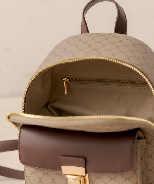 OLIVE des OLIVE（オリーブデオリーブ）の「オリジナルエンブレム付きミニリュック　1031120020（バックパック/リュック・レディース・ブラウン/アイボリー・FREE）」の8枚目の写真