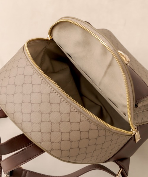 OLIVE des OLIVE（オリーブデオリーブ）の「オリジナルエンブレム付きミニリュック　1031120020（バックパック/リュック・レディース・ブラウン/アイボリー・FREE）」の18枚目の写真