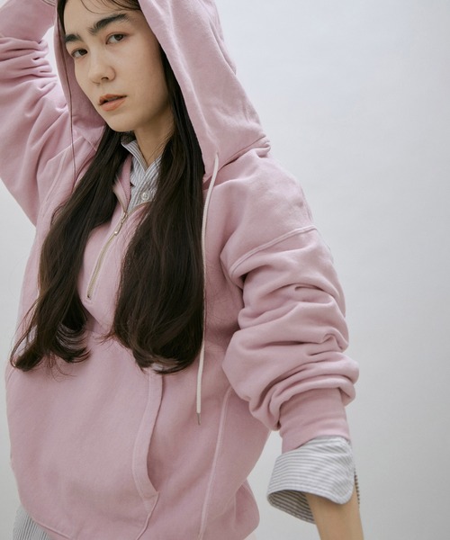 SALON adam et rope'(サロン アダム エ ロペ)の「【手洗い可能】フロントジップフードパーカー(パーカー・レディース・ピンク/グレー系その他/ホワイト・FREE)」の13枚目の写真