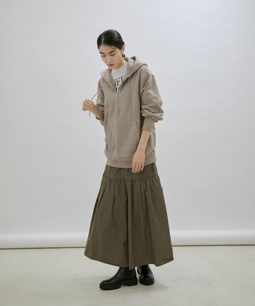 SALON adam et rope'(サロン アダム エ ロペ)の「【手洗い可能】フロントジップフードパーカー(パーカー・レディース・ピンク/グレー系その他/ホワイト・FREE)」の8枚目の写真