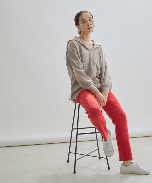 SALON adam et rope'(サロン アダム エ ロペ)の「【手洗い可能】フロントジップフードパーカー(パーカー・レディース・ピンク/グレー系その他/ホワイト・FREE)」の19枚目の写真