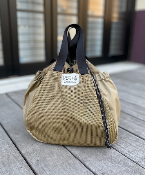 FREDRIK PACKERS(フレドリックパッカーズ)の「【FREDRIK PACKERS】限定別注品!210D MESH BLOOM SHOULDER フレドリックパッカーズ(ショルダーバッグ・レディース・ブラック/ベージュ/チャコールグレー・FREE)」の22枚目の写真