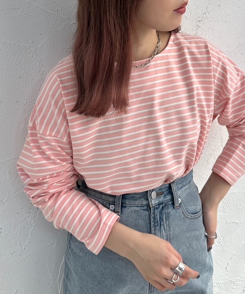 apres jour mignon（アプレジュールミニョン）の「ボーダーロンT【ZOZOTOWN限定アイテム】（Tシャツ/カットソー・レディース・ネイビー/レッド/ピンク/グリーン/ブルー・フリー/X-LARGE）」の4枚目の写真