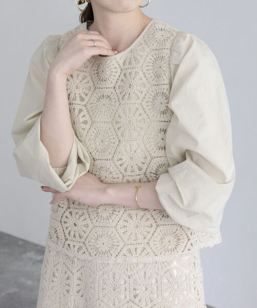 fredy emue（フレディエミュ）の「【セットアップ可能】コットンレースドッキングブラウス（シャツ/ブラウス・レディース・アイボリー/チャコールグレー・38）」の15枚目の写真