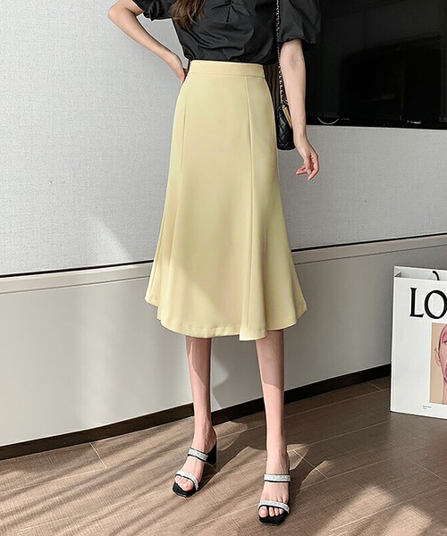 NinaetLina（ニナエリナ）の「ミディ丈ハイウエストマーメイドスカート（ジャンパースカート・レディース・ライトイエロー/ライトベージュ/ブラック・M/L/XL）」の12枚目の写真