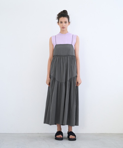 LANVIN en Bleu（ランバンオンブルー）の「ティアードキャミワンピース（ワンピース・レディース・グレー/ブラック・38）」の10枚目の写真