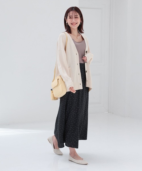 GLOBAL WORK（グローバルワーク）の「トリプルイージーVネックカーディガン/177856（カーディガン/ボレロ・レディース・ライトグレー/ピンク系その他3/マスタード/グリーン系その他3/ブラック/オフホワイト・LARGE/MEDIUM）」の19枚目の写真